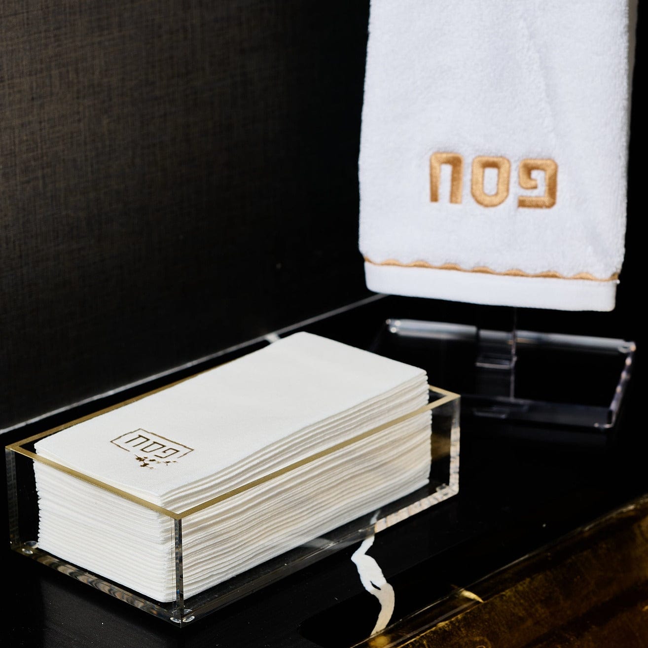 Pesach Guest Towelettes - Waterdale Collection