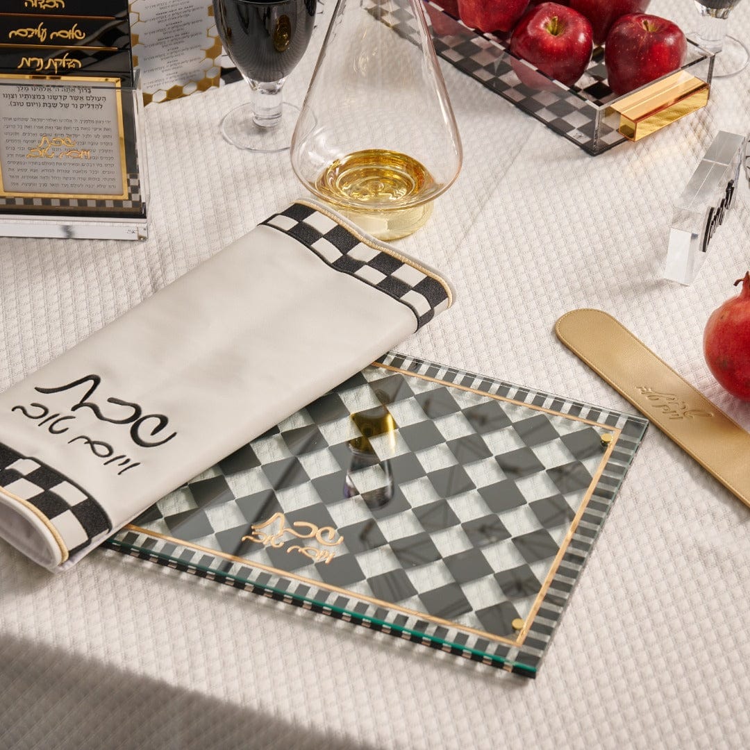 Rosh Hashana 2023 Onyx Tablescape - Waterdale Collection