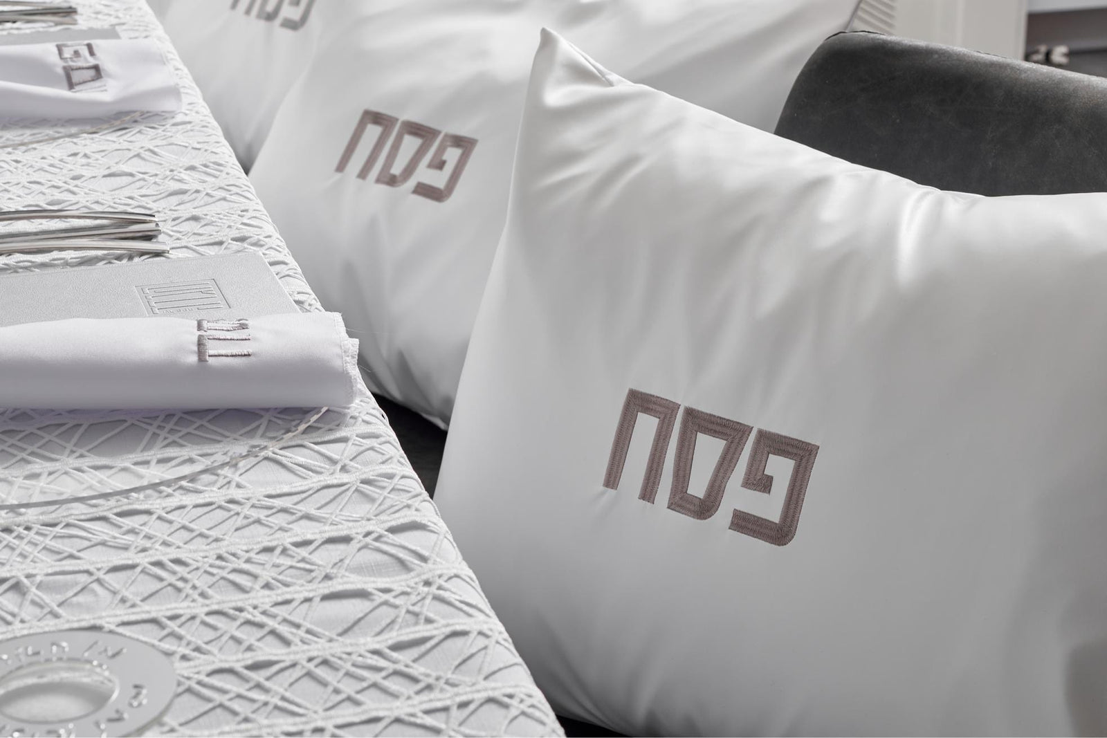 Silver Pesach 2024 Tablescape - Waterdale Collection