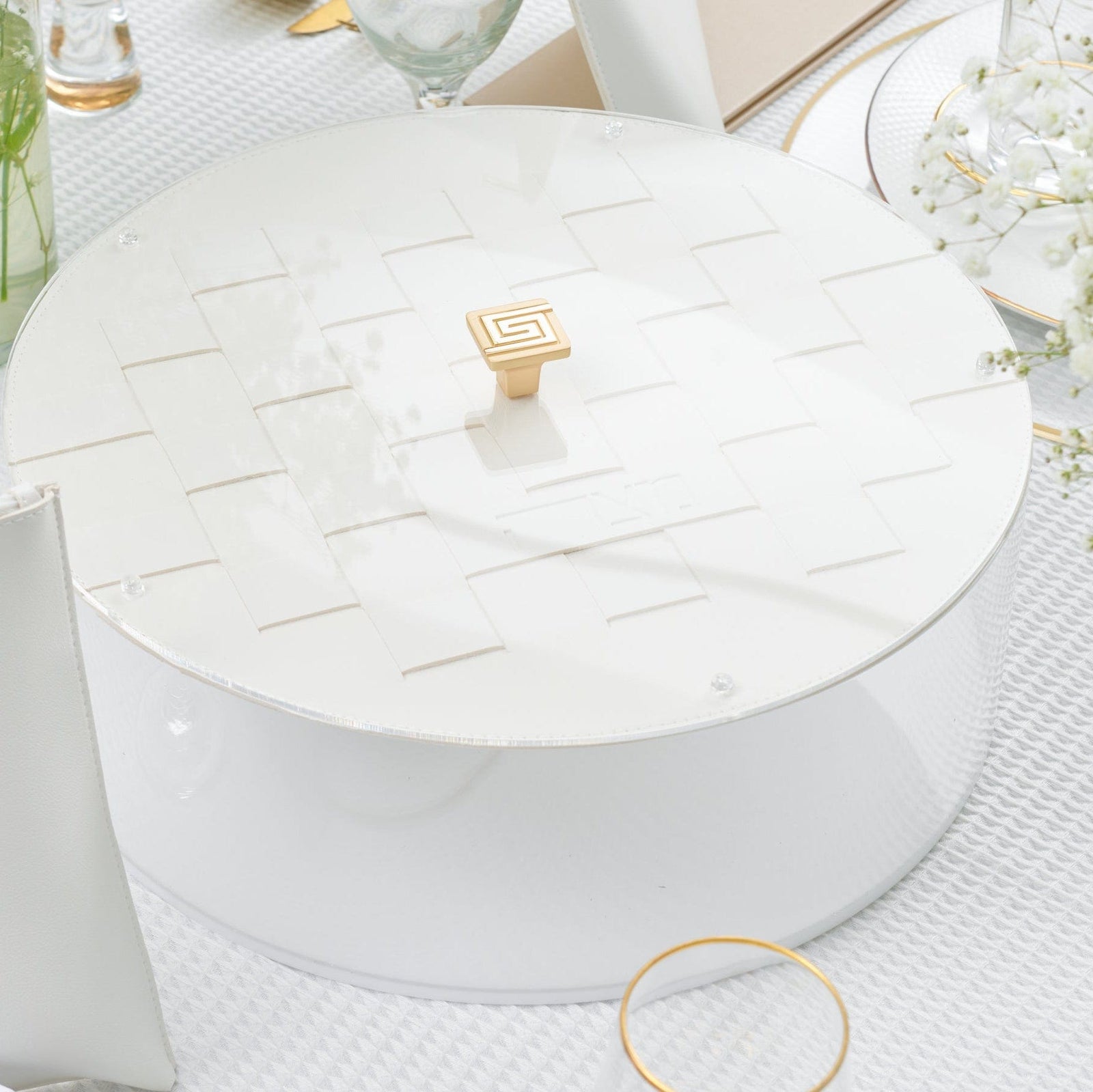 Woven Leather Pesach 2025 Tablescape