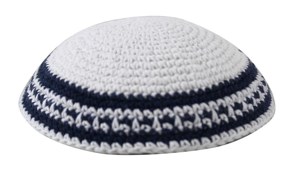 KNITTED KIPPAH 18 CM- WHITE WITH D.BLUE-WHITE STRIPE