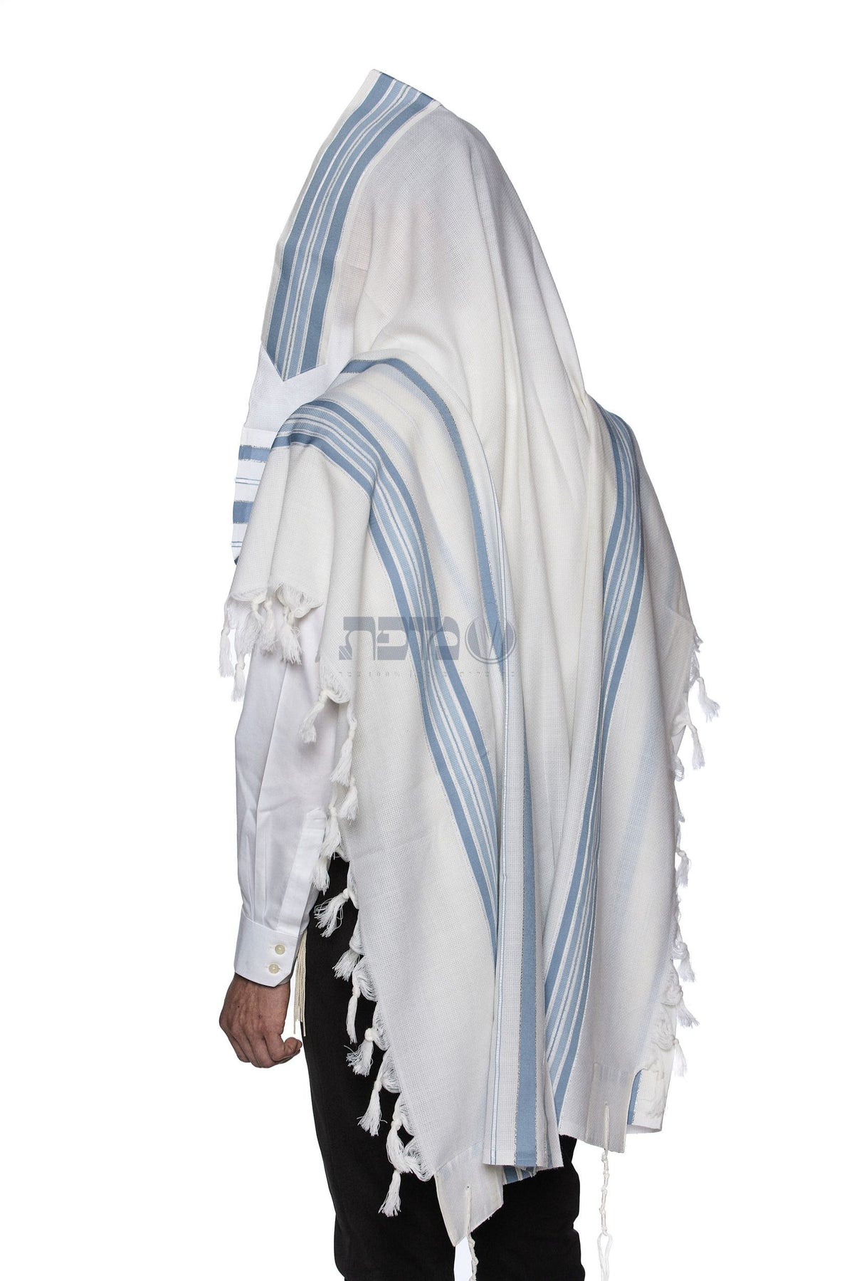 Mofet Wool Tallit - Lamenatzach/Non-Slip Weave Design (Size 60 Light Blue)
