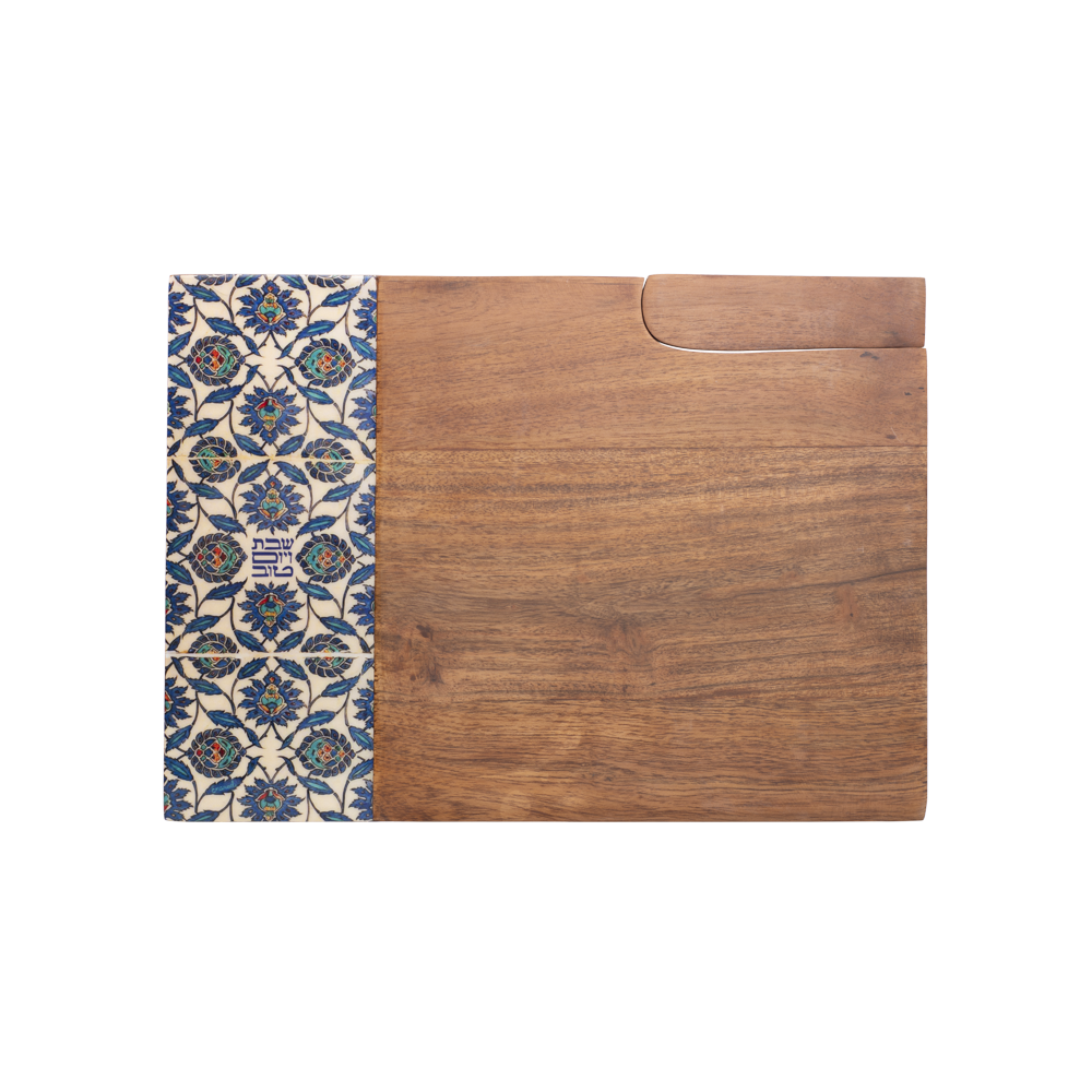 Emanuel Wood Challah Board with Painted Edge (Tile Design)