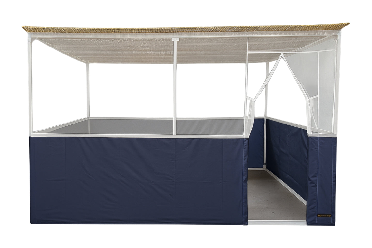 Florida Sukkah is bright, breezy, and built for comfort