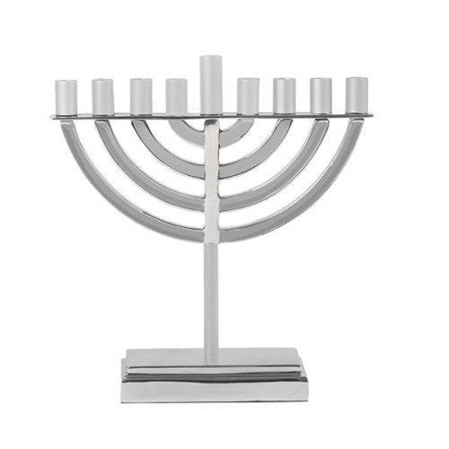 Emanuel Classic Menorah-- Silver (EM-HR4)