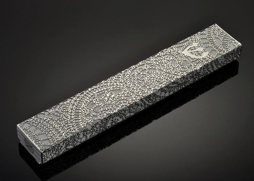 Ornamented XL