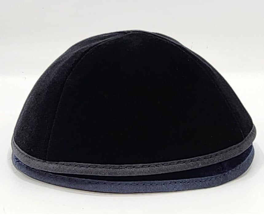 Velvet Kippah 4 Part w/rim Black