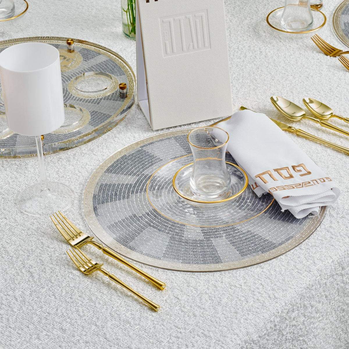 Geometric Pesach 2025 Tablescape