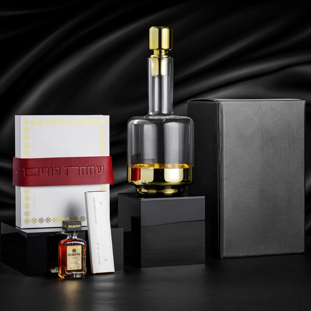 Mishloach Manos - W Gift Box