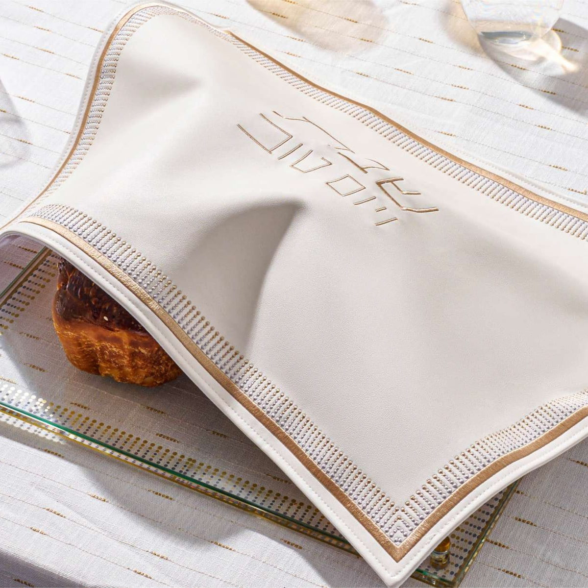 Trinket Challah Board & Cover Set