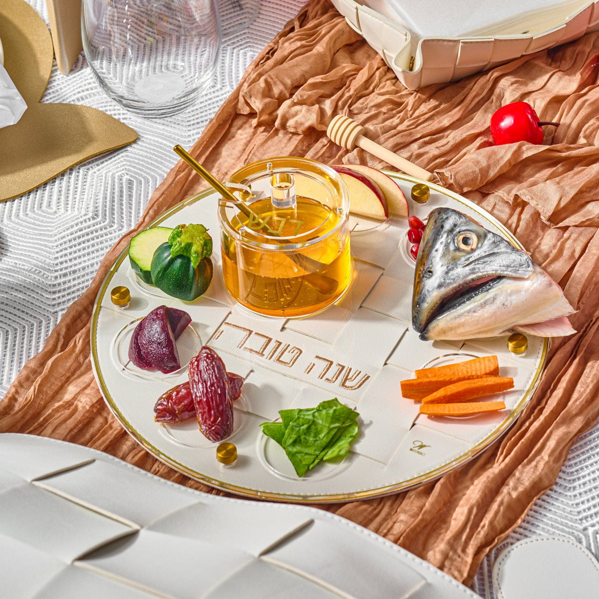 Woven Simanim Tray