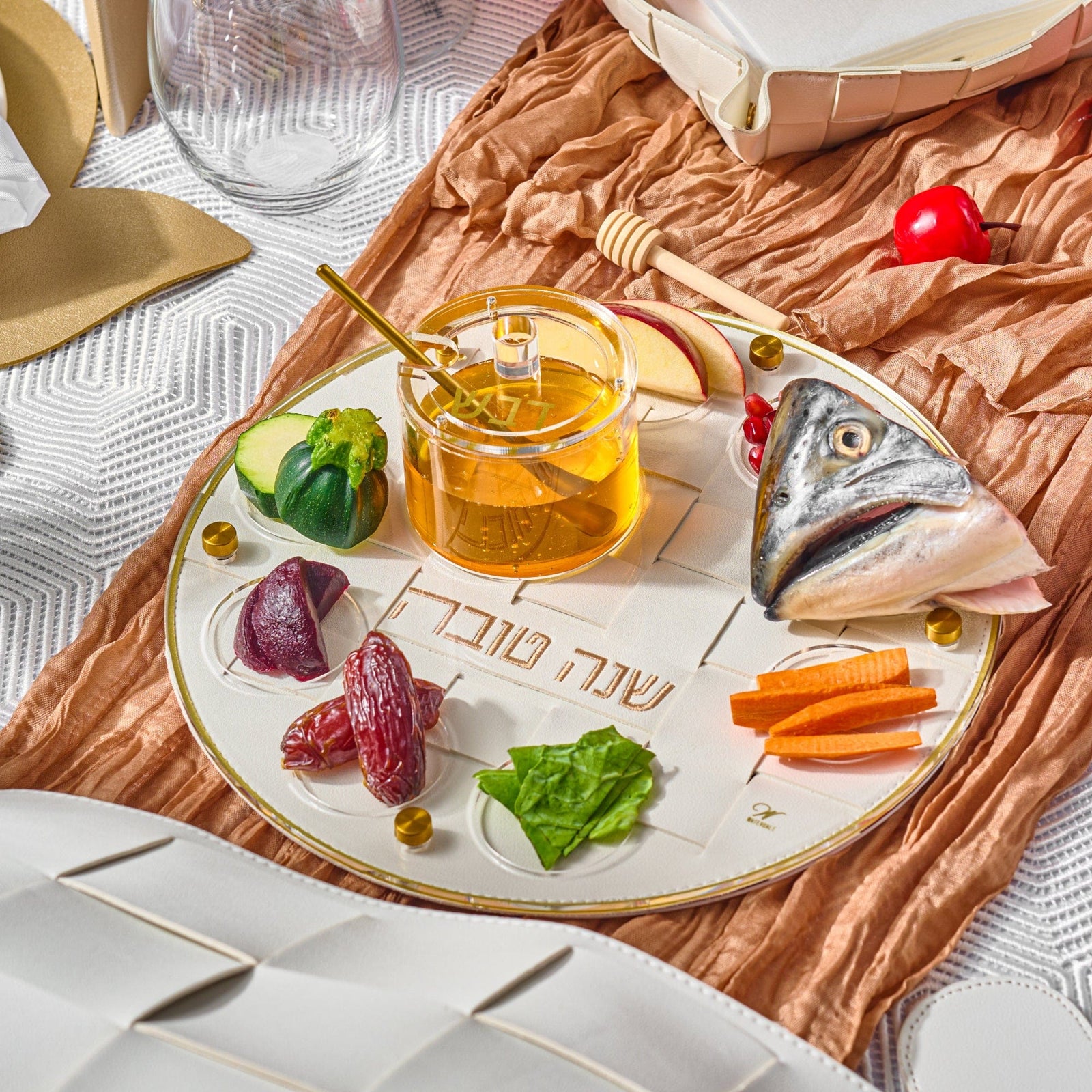 Woven Simanim Tray