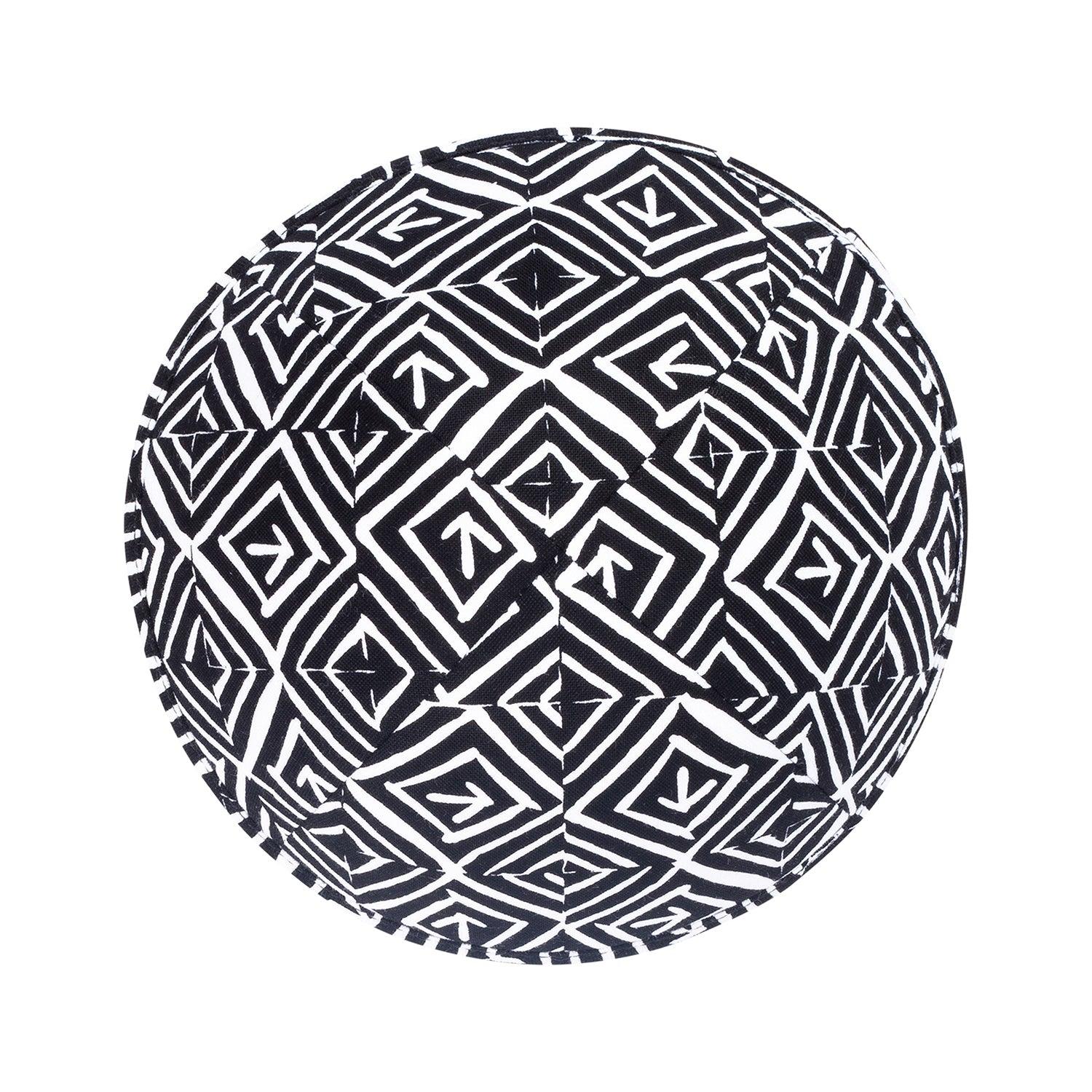 IKIPPAH SQUARES AND ARROWS YARMULKE